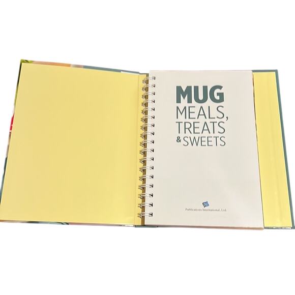Mug Meals Treats & Sweets Cookbook - Picture 3 of 6